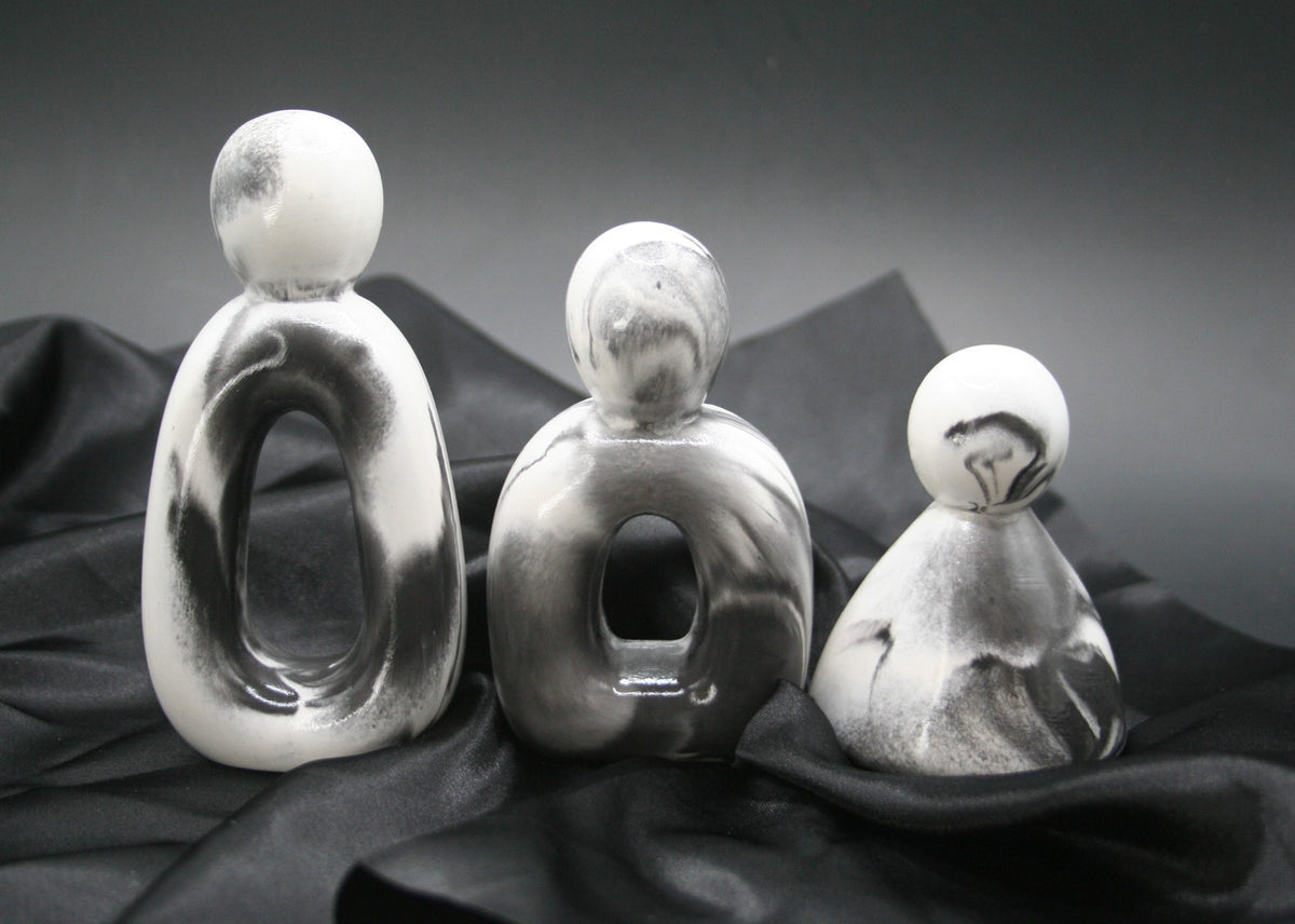 Les Silencieuses